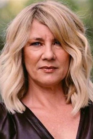 Julie Sergeant backdrop