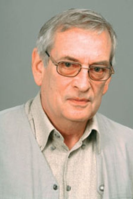 András Csiky backdrop