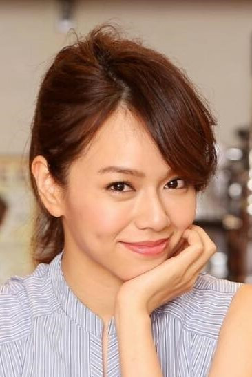 Hsia Yu-chiao backdrop