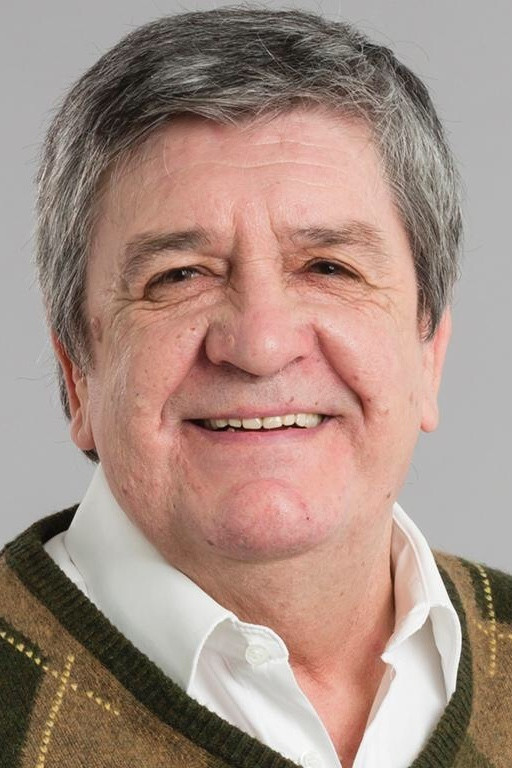 Orlando Costa backdrop