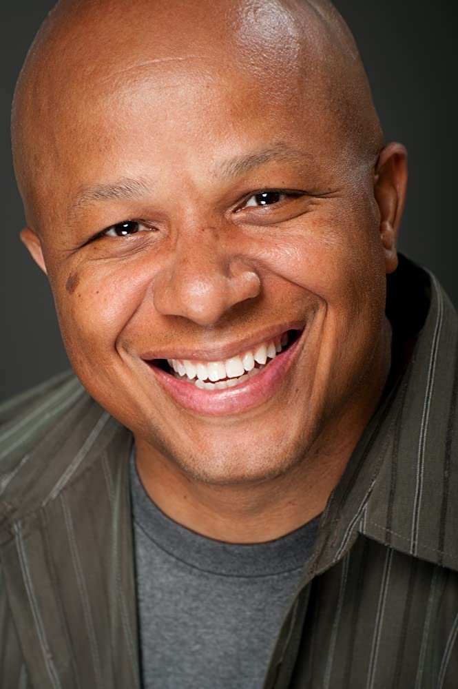 Kelly O'Neil Jackson backdrop