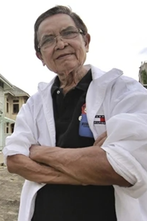 Rome Bunnag backdrop