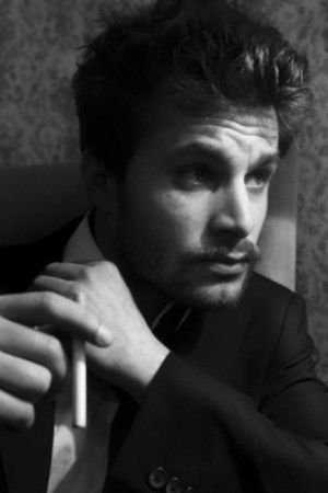 Miguel Lemos backdrop