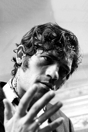 Fanis Hinas backdrop