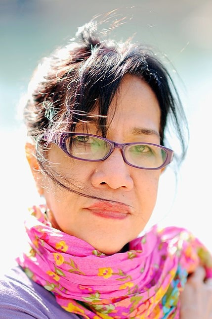 Evelyn Vargas backdrop