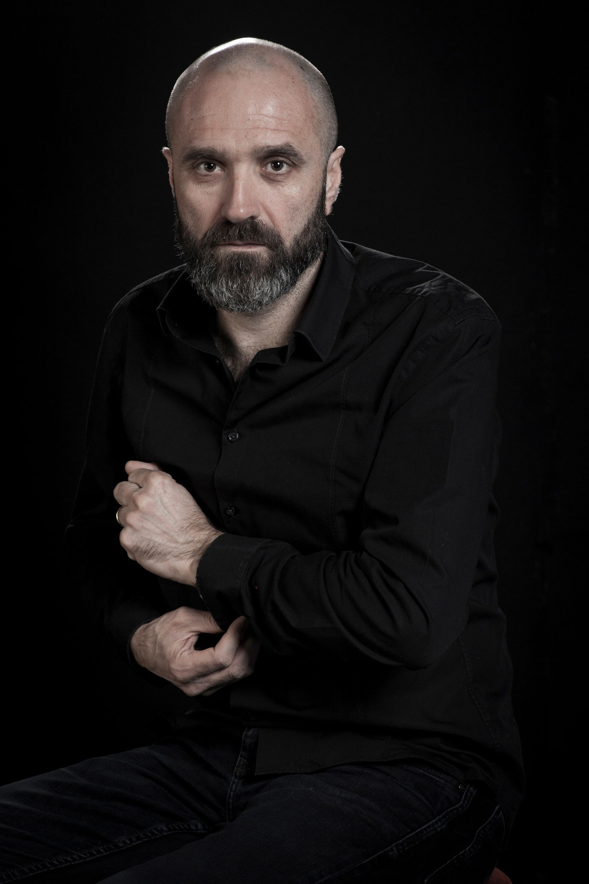 Elvis Bošnjak backdrop