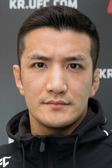 Kang Kyung-ho backdrop