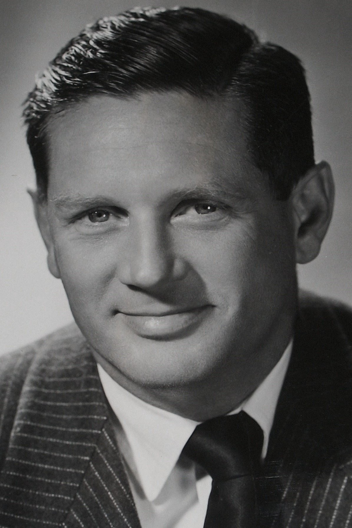 Niven Busch backdrop