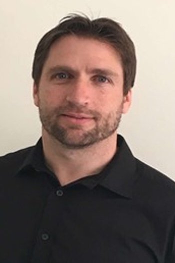 Benjamin Willem backdrop