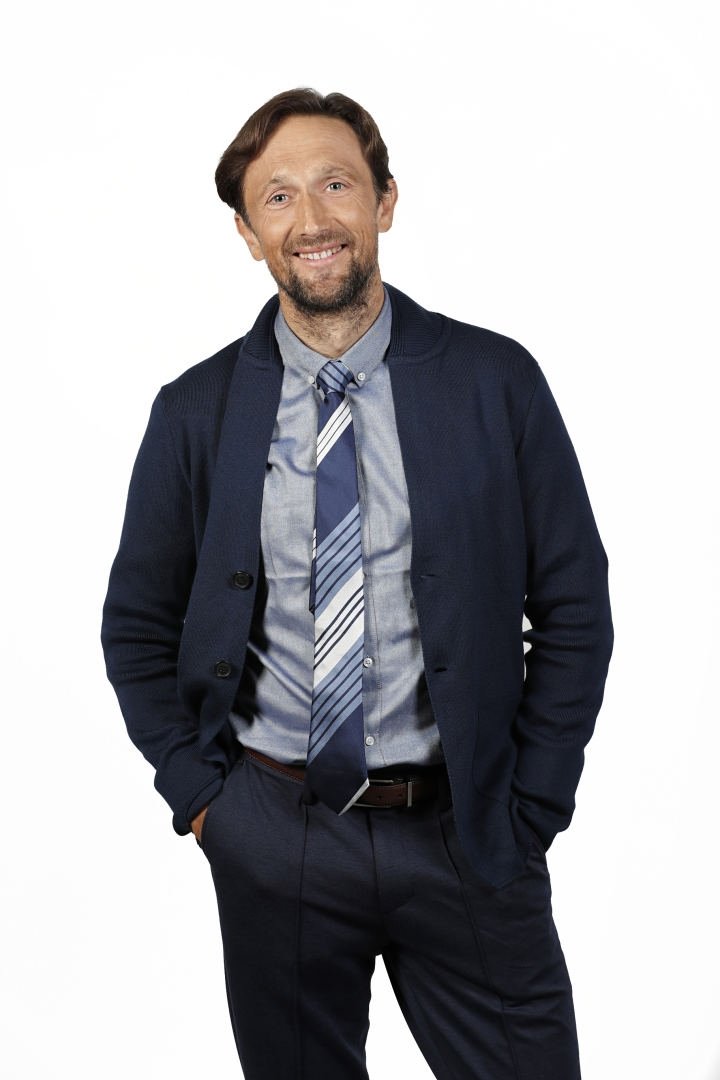 Aleksas Kazanavičius backdrop