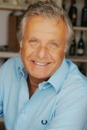 Gianfranco De Angelis backdrop