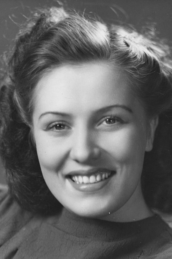 Laila Jokimo backdrop