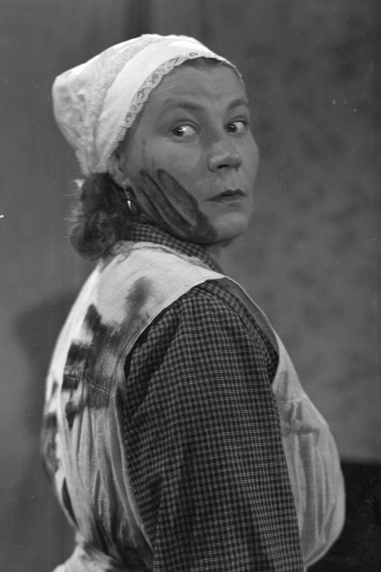 Kerttu Salmi backdrop