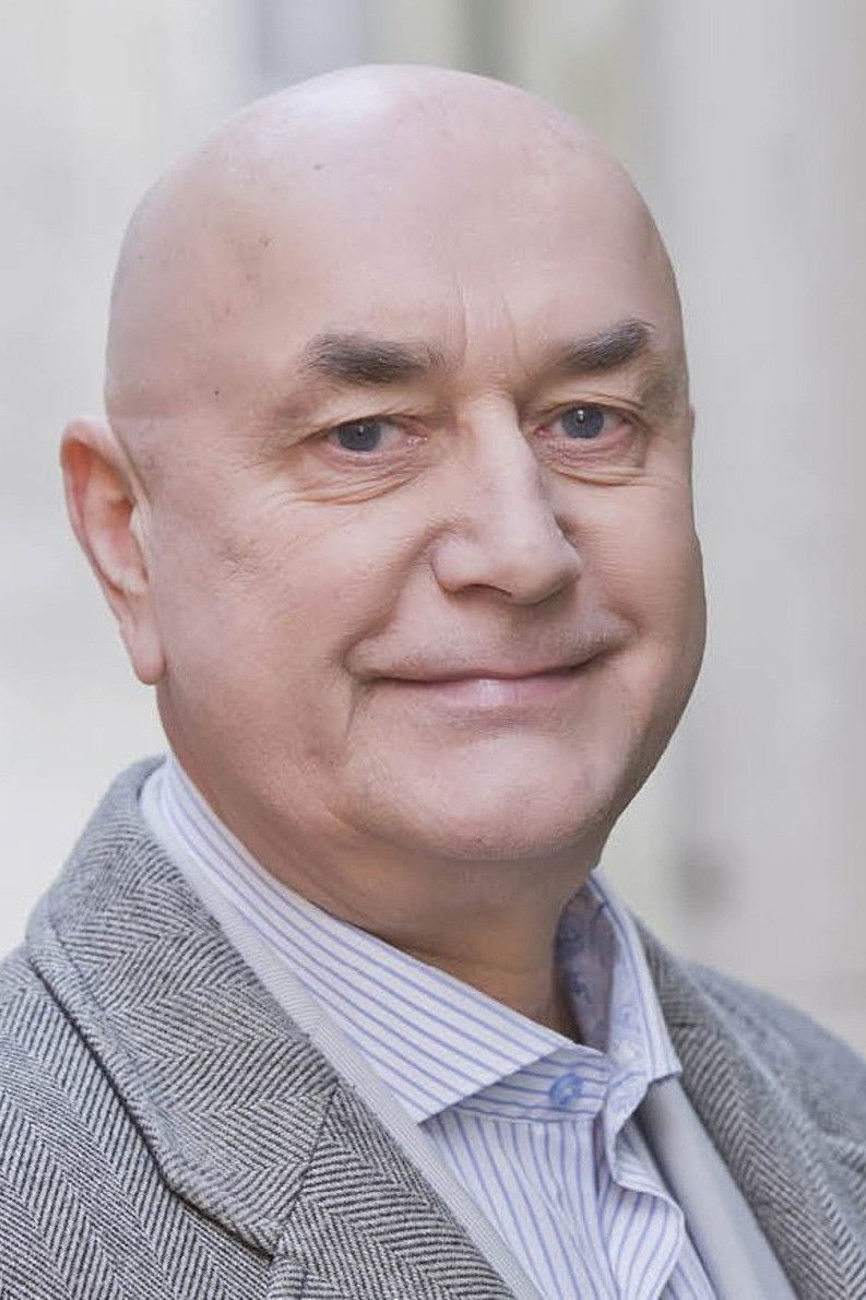 Eero Spriit backdrop