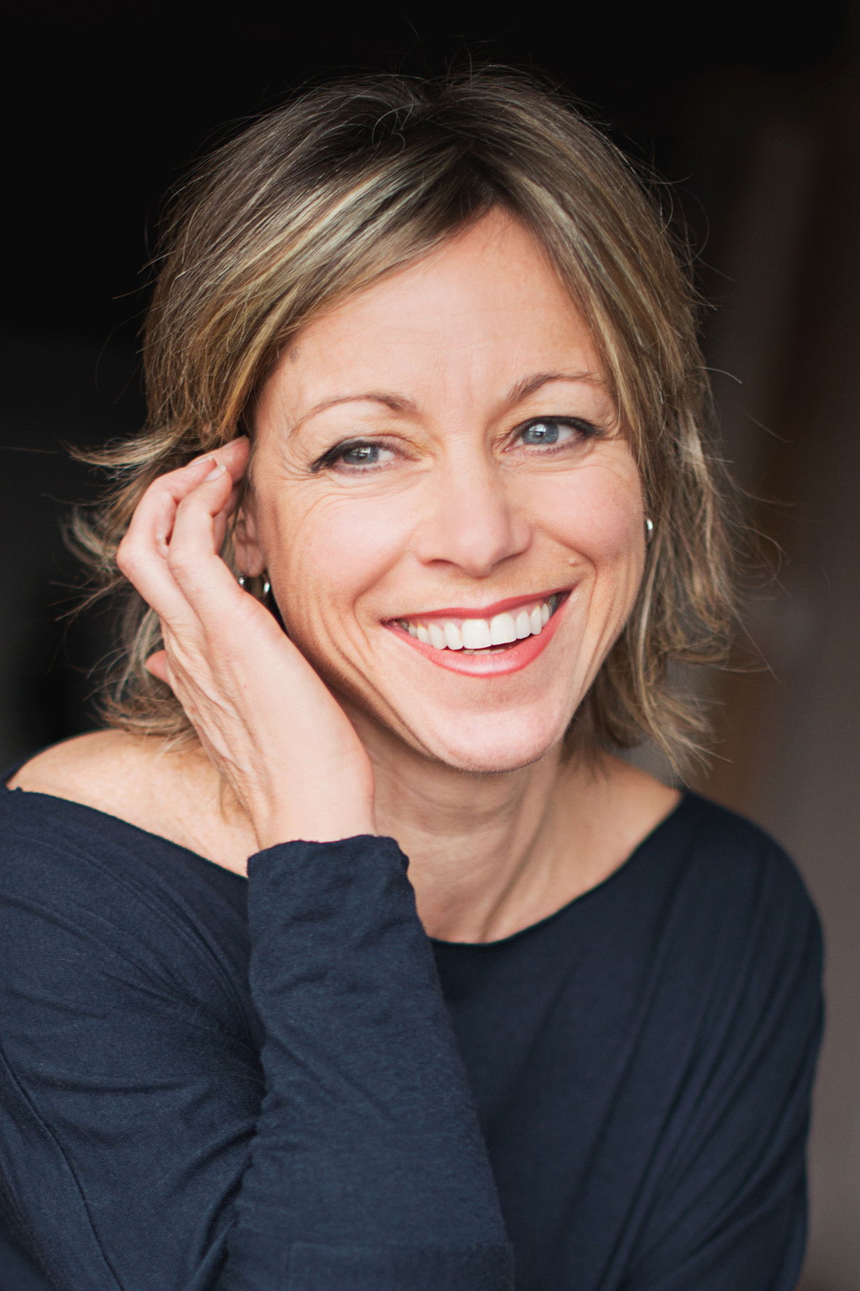 Isabelle Delage backdrop