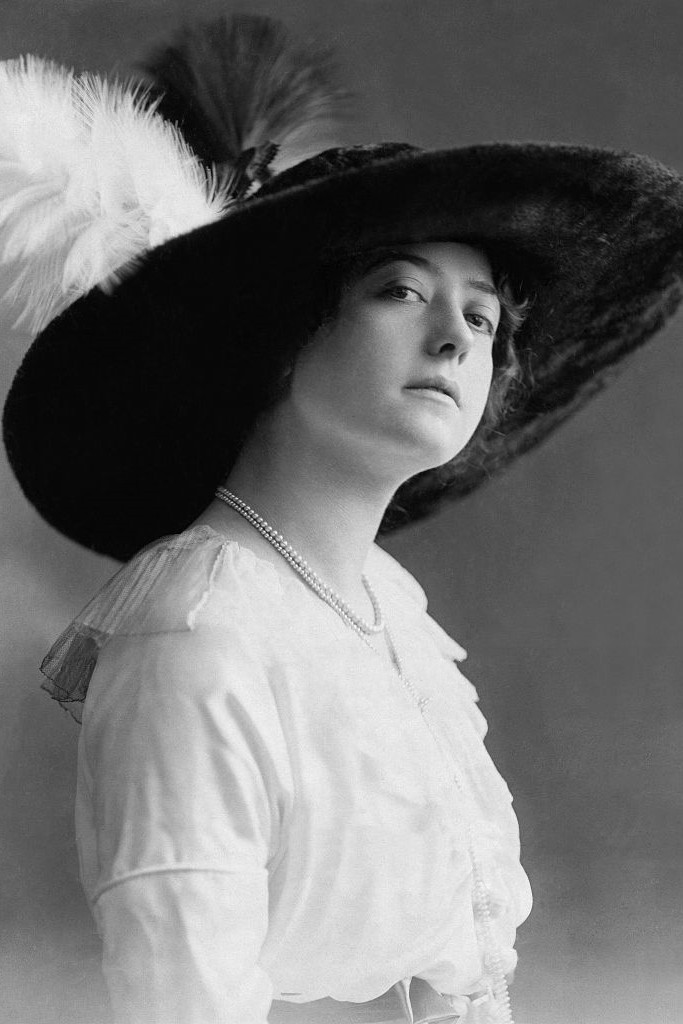 Dorrit Weixler backdrop