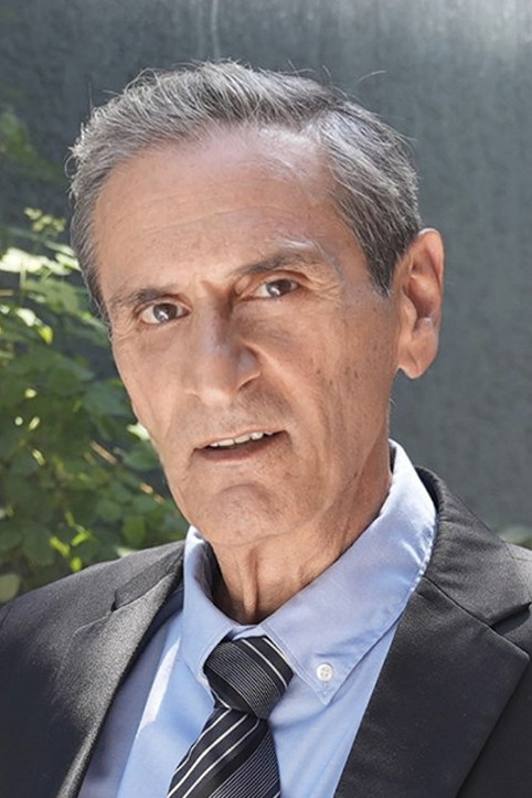 Meletis Georgiadis backdrop