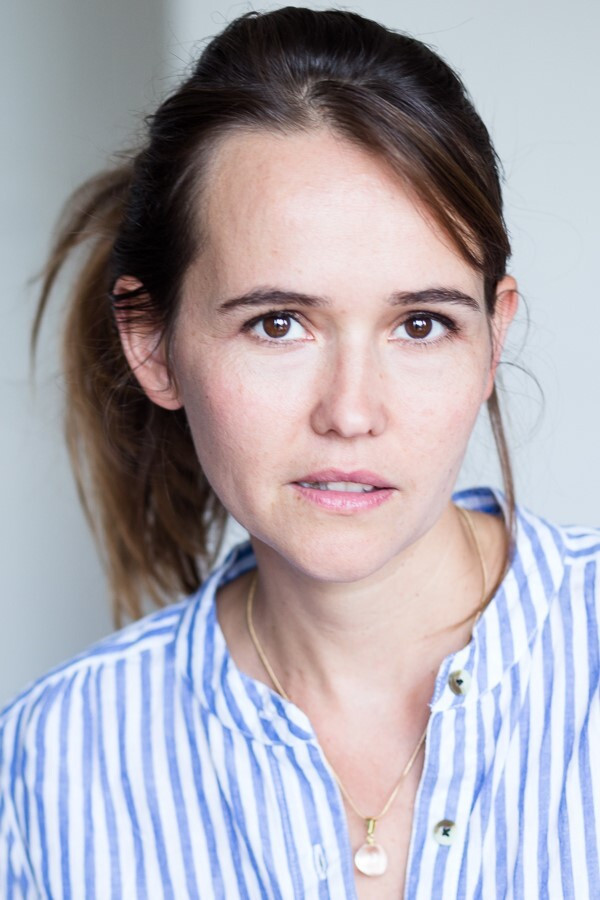 Valérie Leroy backdrop