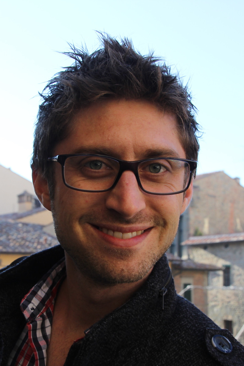 Grant Scicluna backdrop