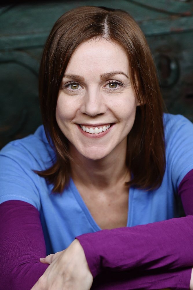 Erin Elizabeth Burns backdrop