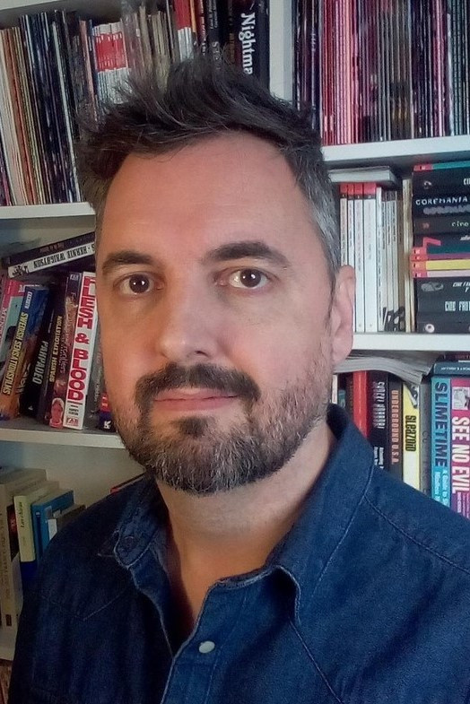 Álex Mendíbil backdrop