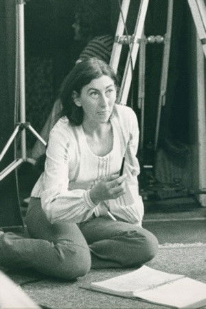 Vivian Gude backdrop