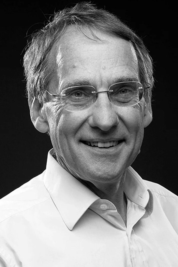 Simon Taylor backdrop