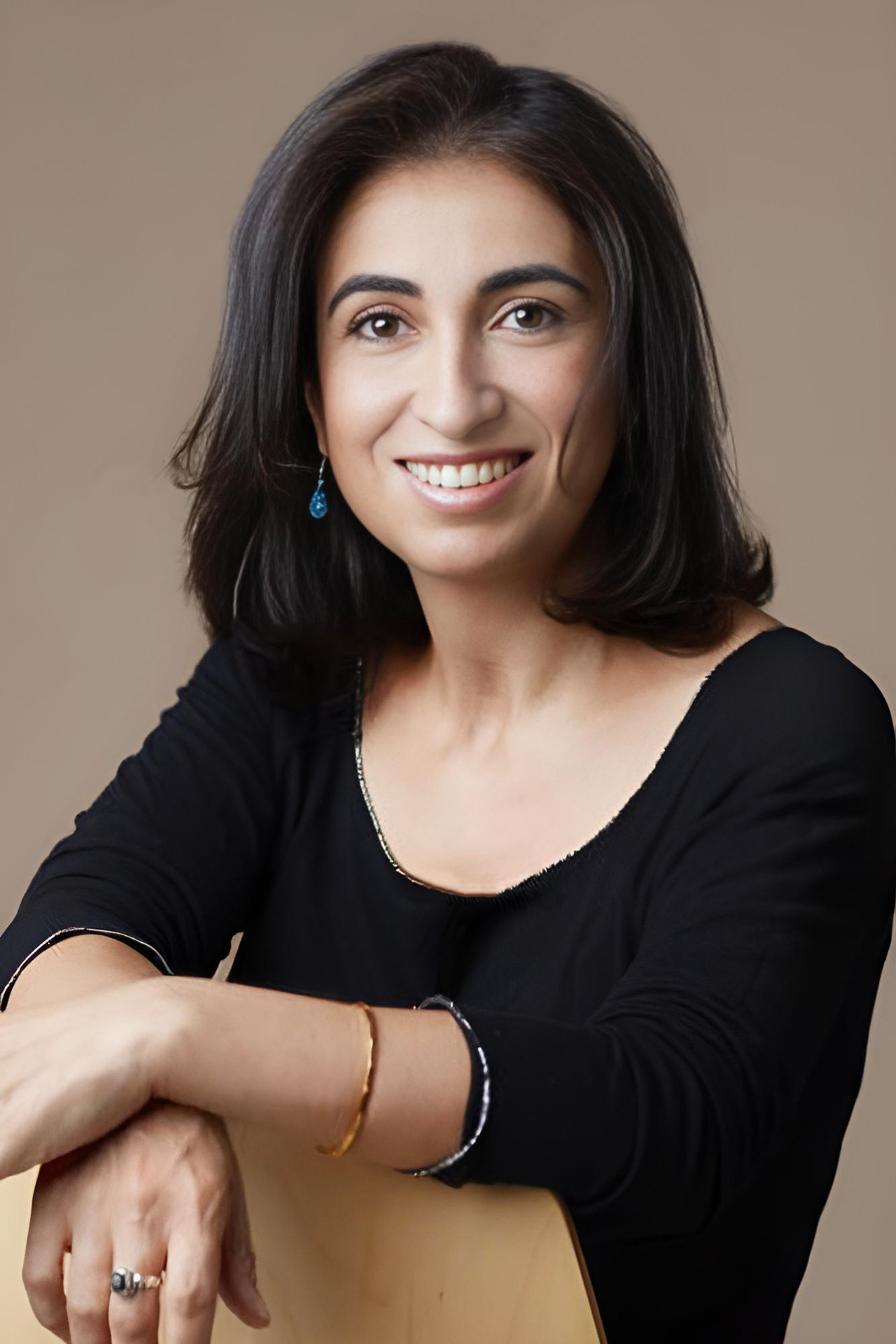 Dalila Kerchouche backdrop