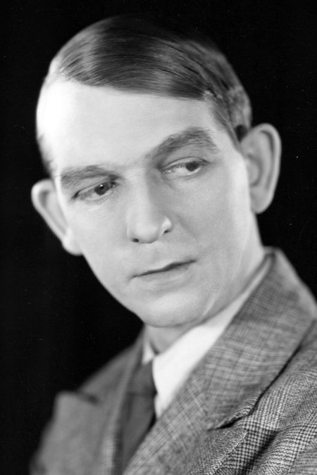 Artur Rolén → Artur Rolén backdrop