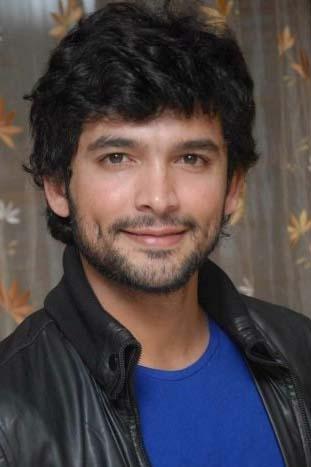 Diganth Manchale: Diganth Mançale backdrop