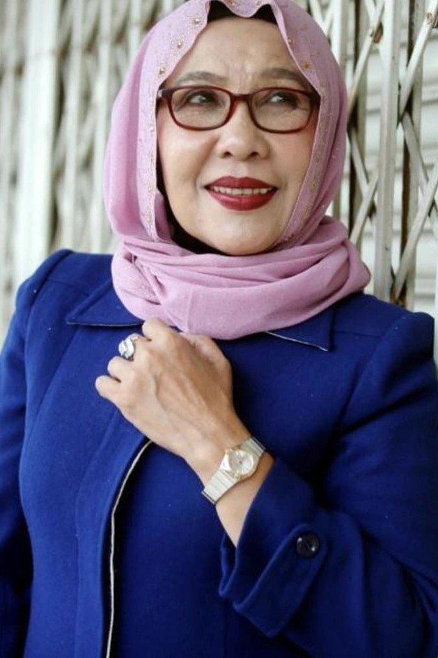 Normah Damanhuri backdrop