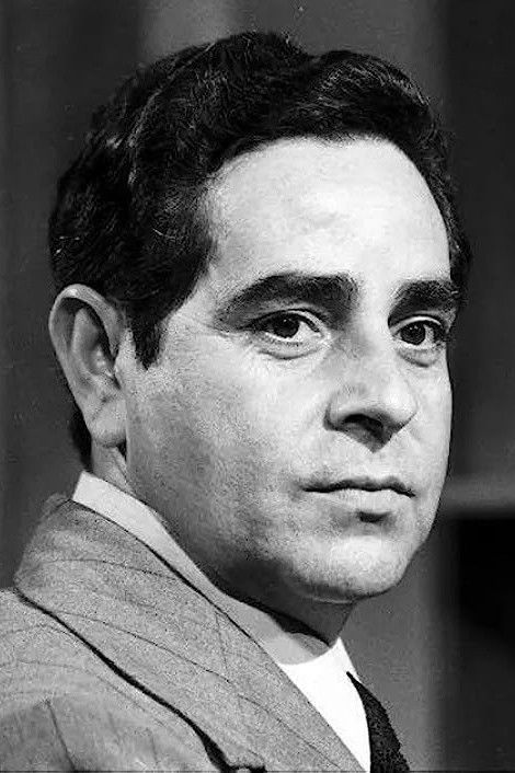 Paulo Pinheiro backdrop