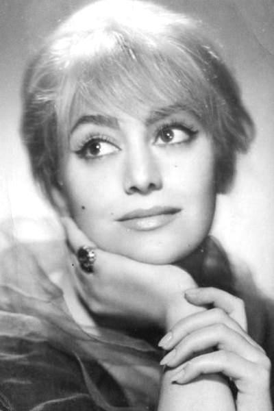 Sasha Krusharska backdrop