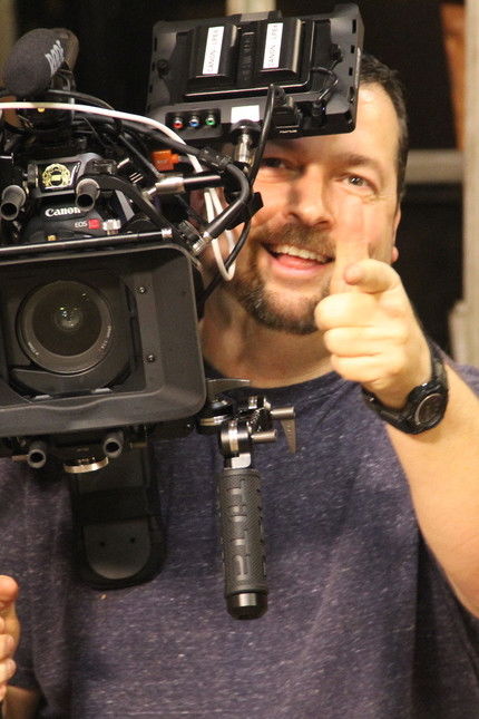 Darrell Martinelli backdrop