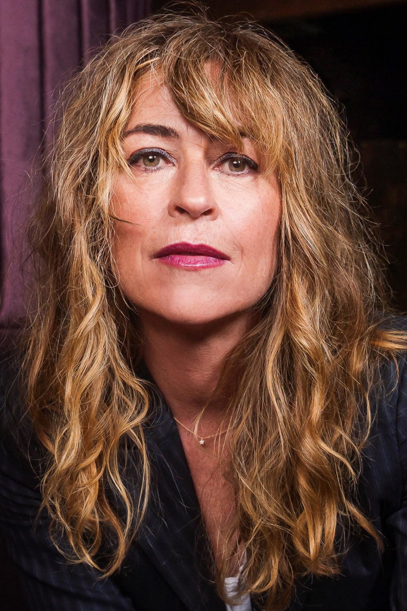 Sanne Wohlenberg backdrop