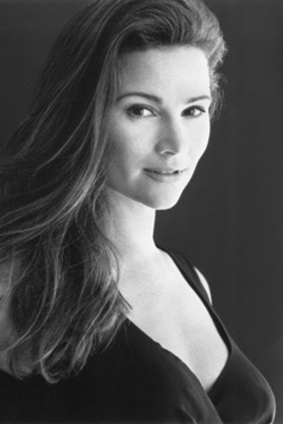 Keely Shaye Smith backdrop