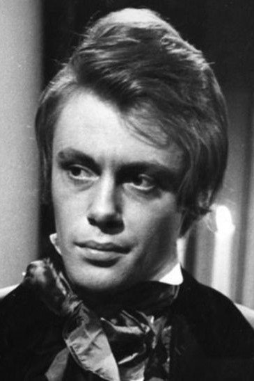 Cavan Kendall backdrop