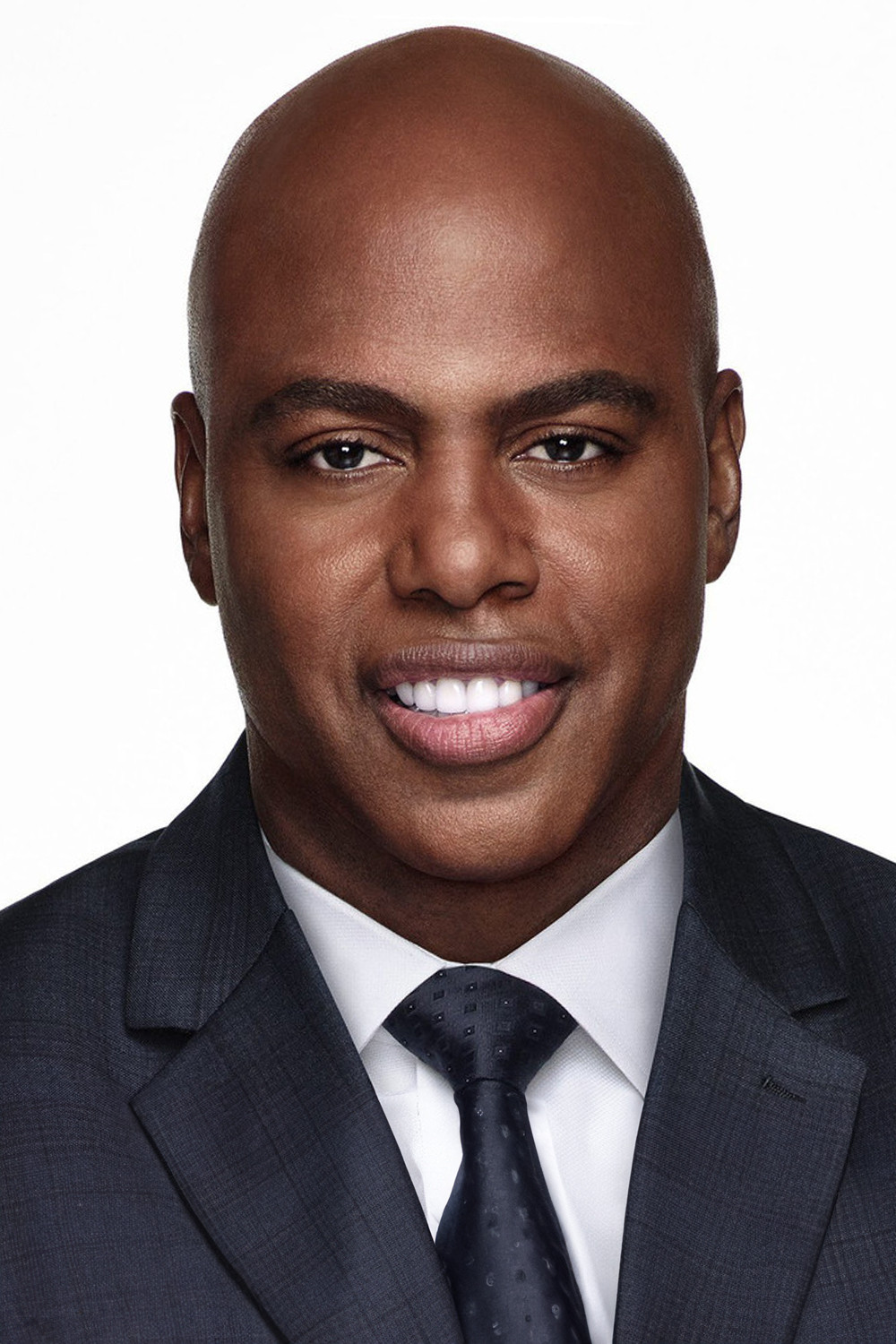 Kevin Frazier backdrop