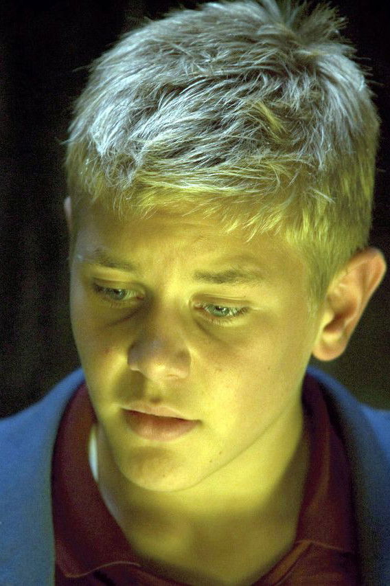 Nicklas Svale Andersen backdrop