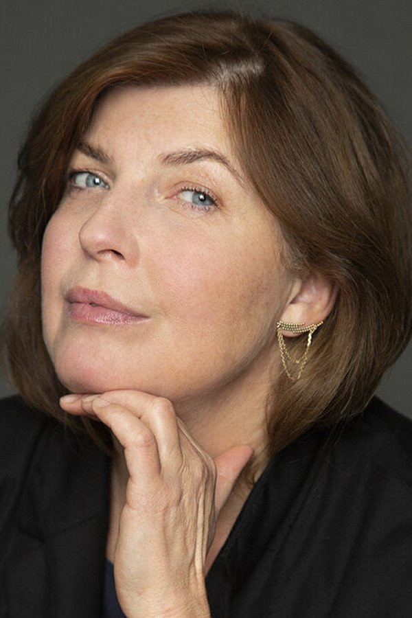 Dya Josefine Hauch backdrop