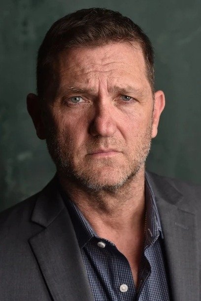 Karl Makinen backdrop