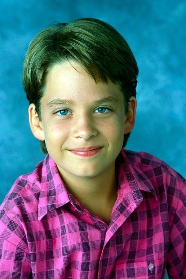 Brice Beckham backdrop