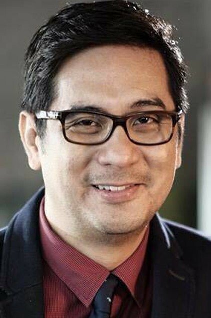 Laurenti Dyogi backdrop