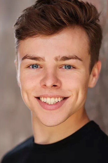 Tayler Marshall backdrop