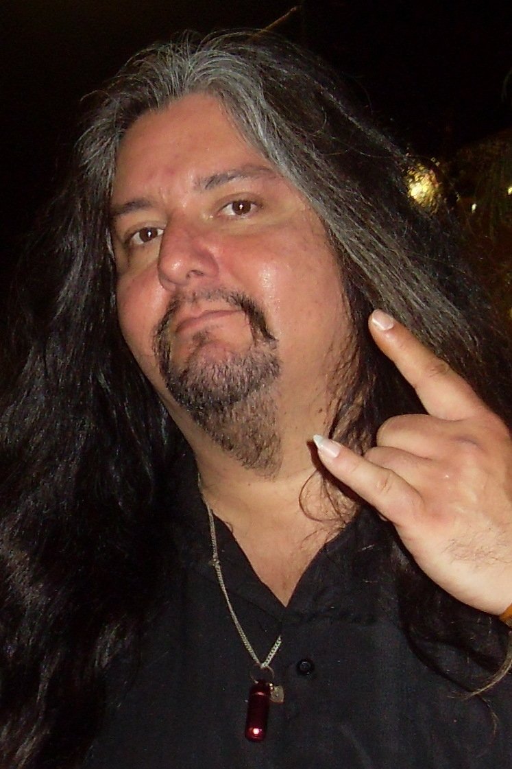 Džin Hoglan backdrop