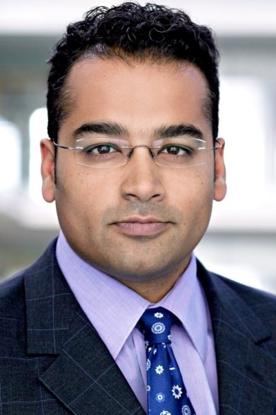 Krishnan Guru-Murthy backdrop