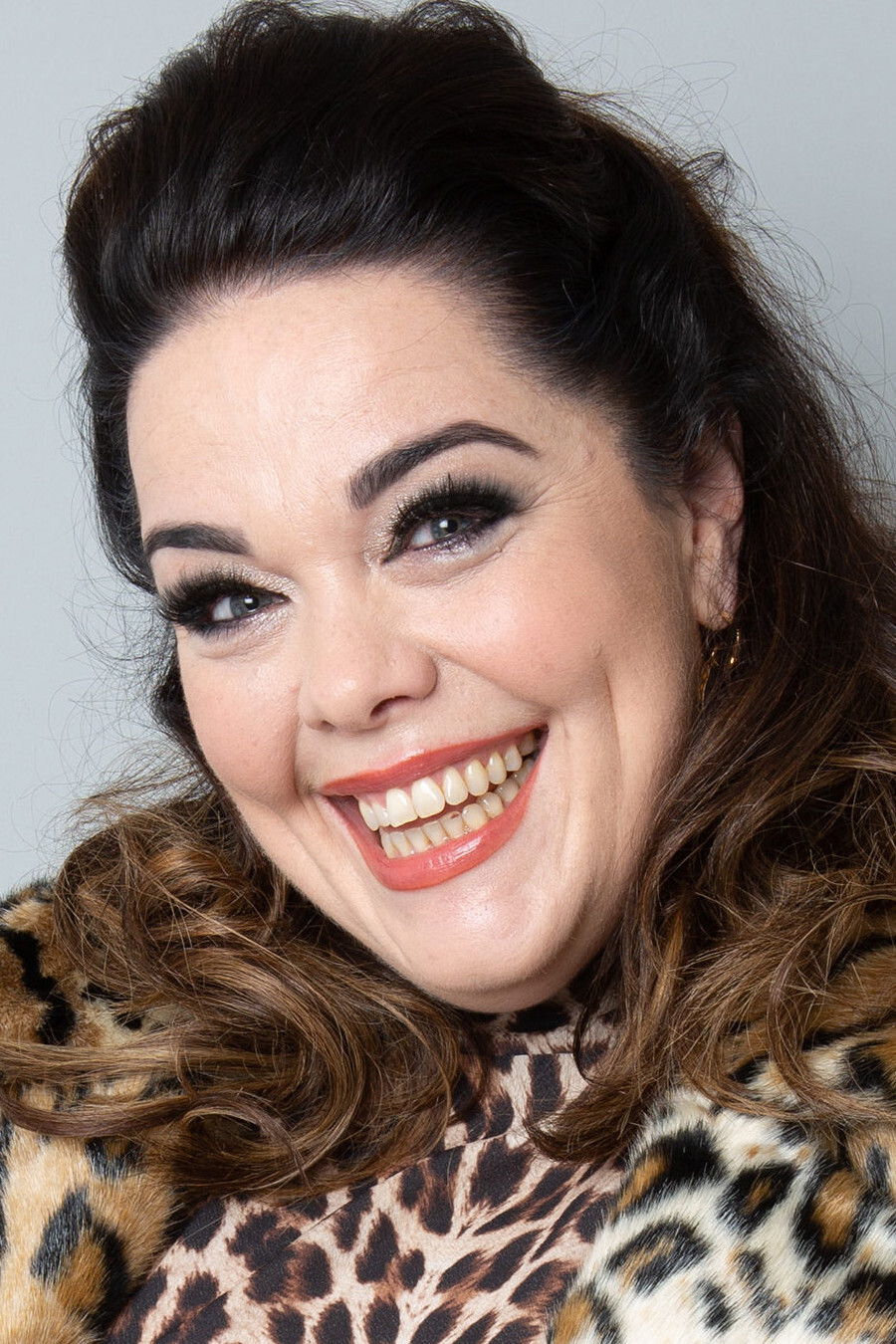 Lisa Riley backdrop