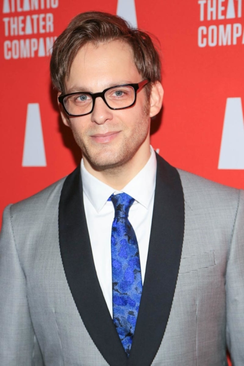 Theo Stockman backdrop