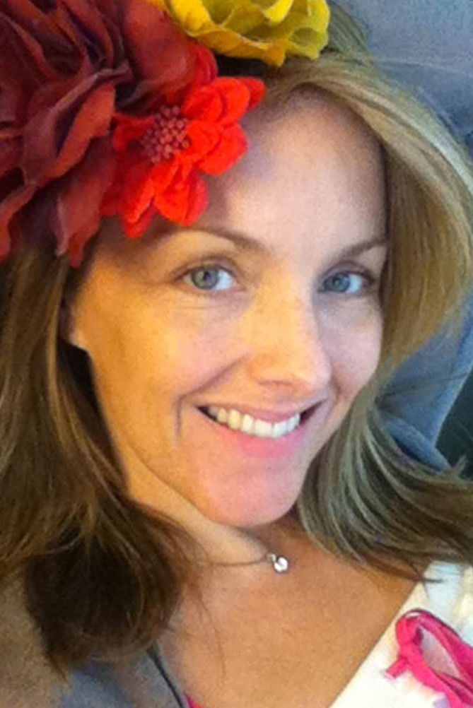 Alice Ripley backdrop