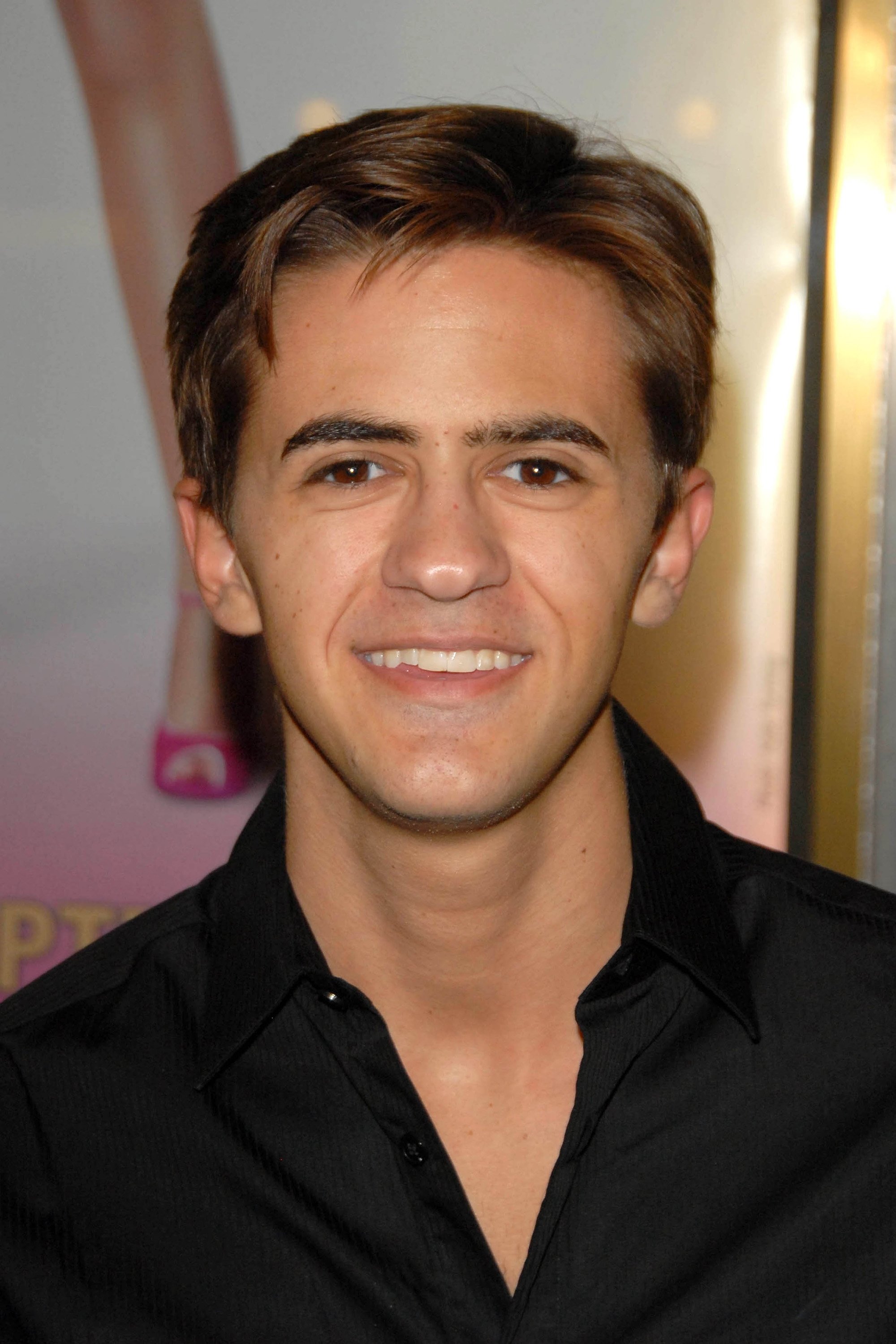 Rob Pinkston backdrop